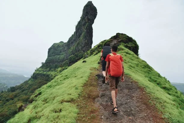 Vikatgad Peb Fort Trekking path
